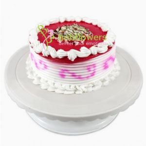 Flavorful  Strawberry Cake 