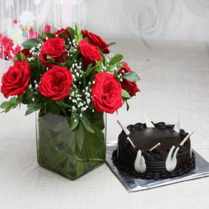 Roses and cakes